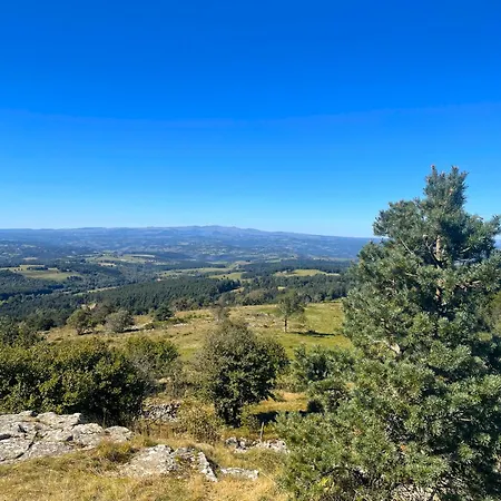 Grande Maison Pour Les Groupes 10 Pers Max Chaudes-Aigues